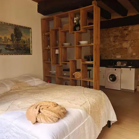 Grande Maison De Caractere Xviie Et Authentique Reservable Ensemble Ou Separement Bergerac