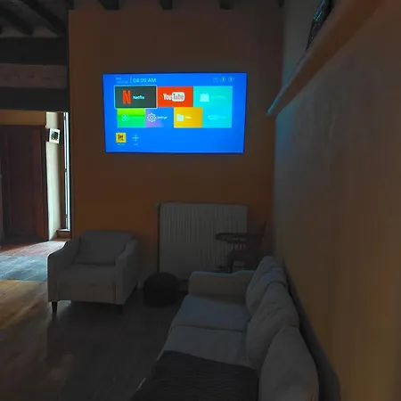 Grande Maison De Caractere Xviie Et Authentique Reservable Ensemble Ou Separement Appartamento