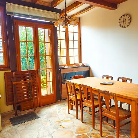 Grande Maison De Caractere Xviie Et Authentique Reservable Ensemble Ou Separement Appartamento Bergerac