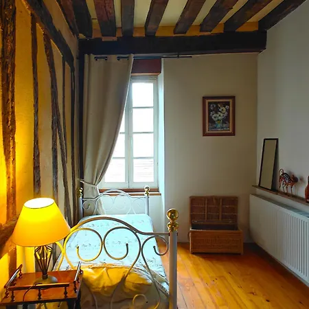 Grande Maison De Caractere Xviie Et Authentique Reservable Ensemble Ou Separement *